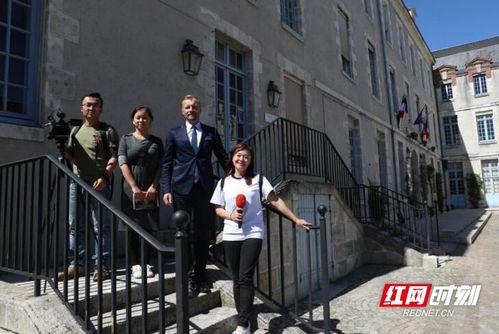 贵州网红吃瓜事件视频曝光,揭秘背后真相