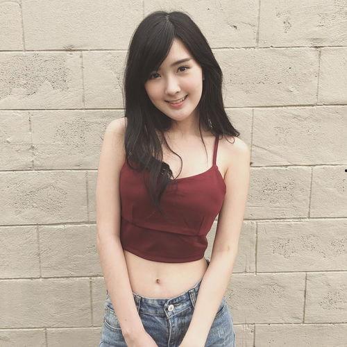 网红泳衣吃瓜流出在线观看