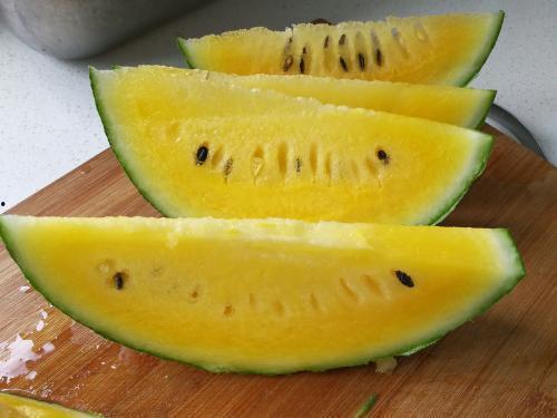 吃瓜网蔡金发黄,蔡金发黄生成背后的故事 第2张 吃瓜网蔡金发黄,蔡金发黄生成背后的故事 第2张