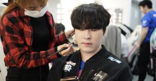 网红爆料吃瓜大舅子前妻,大舅子前妻的真实生活,吃瓜群众纷纷围观 第1张 网红爆料吃瓜大舅子前妻,大舅子前妻的真实生活,吃瓜群众纷纷围观 第1张