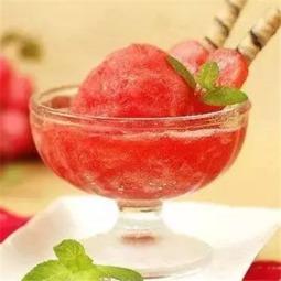 女孩子吃网红红瓜的危害,美丽陷阱还是健康隐患？