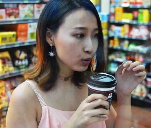 吃瓜网红英雄联盟主播,揭秘吃瓜网红英雄联盟主播的电竞人生  第2张