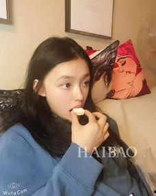 网红吃瓜视频允恩,揭秘娱乐圈幕后真相  第3张