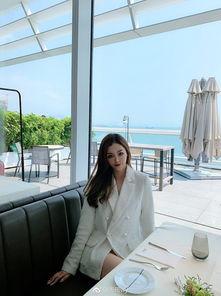 吃瓜网红模特图片高清,吃瓜瞬间，魅力四溢